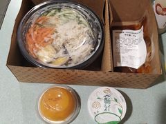 -瑞幸咖啡(东直门枢纽店)