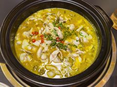 酸菜鱼锅-江南鱼捞(北仑银泰城店)