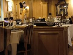 -火车头法国西餐厅