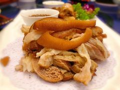 香煎猪肘-西江美食舫·江西菜(健德桥店)