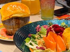 瓦罐焖牛肉-卢布里西餐厅(星海广场店)