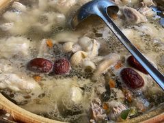 石橄榄炖鸡-洪大厨鸡煲(福田店)