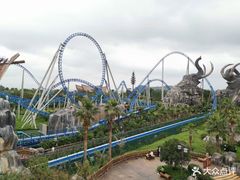 -七彩云南欢乐世界