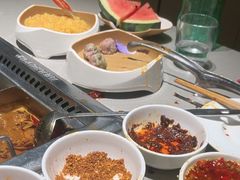 -海底捞火锅(关山保利店)