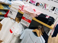 -优衣库(太原龙湖万达广场店)