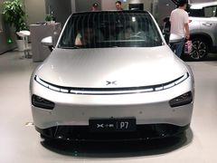 -小鹏汽车体验中心(苏州龙湖狮山天街店)