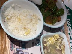 -老乡鸡(上海白玉兰广场店)