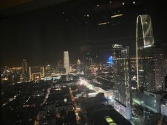 -唐拉雅秀酒店-西锦汇空中BBQ·思创餐厅