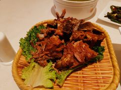 铁勺熏大骨-大铁勺新津菜(东丽阳光新业广场店)