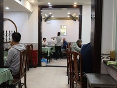 大堂-白玉兰小吃(新村路店)