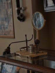 -IMUSE BARBER SHOP