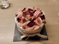 日式白桃淡奶油蛋糕-小苍兰风铃草蛋糕甜品(沈阳店)