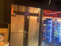 -鸣记脆皮烤鱼·海鲜烤鱼(三八广场店)