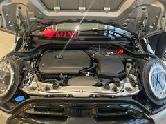 -北京华德宝宝马·M·MINI·摩托车全系4S店(朝阳店)