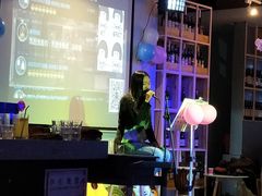 -樱花里音乐餐吧·牛扒椰子鸡(东圃店)