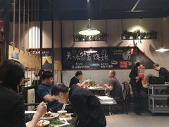 -丽伟的串·烧烤·砂锅(季景天地店)