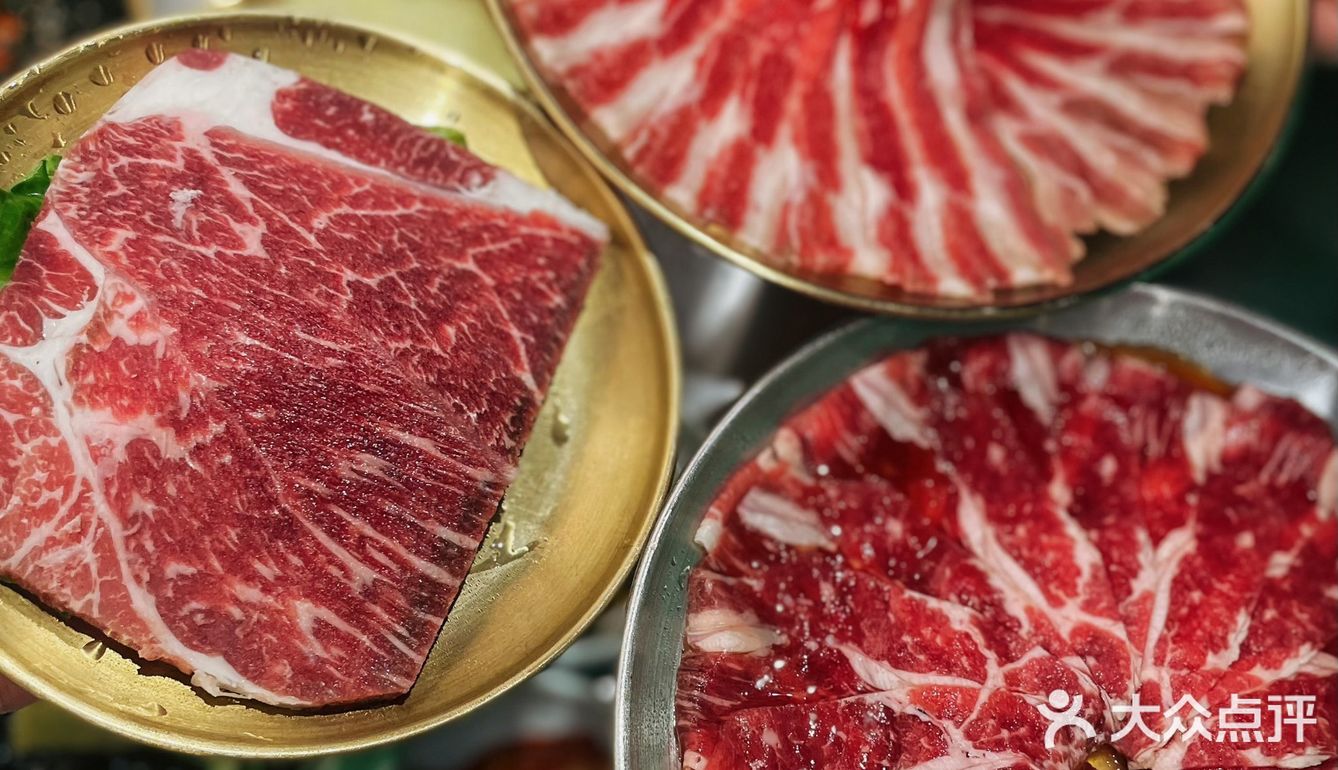 真的有人不爱烤肉和芝士吗？弘大前夜市YYDS