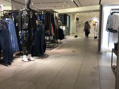 -ZARA(世贸天阶店)