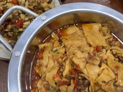 -湖南人家湘菜馆(镇江路店)