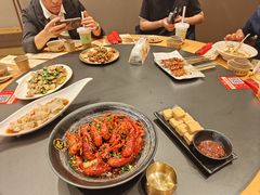 -肥肥虾庄·金牌油焖大虾(汉口城市广场店)