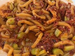 -汗腾格里·风味餐厅(新疆驻京办店)