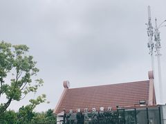 -云顶旋转自助景观餐厅