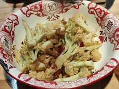 -昱龙大盆牛蛙馆(三兴街总店)