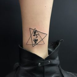 腿部-飛凡TATTOO纹身•原创