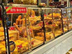 面包甜点陈列柜-味多美(江桥万达店)