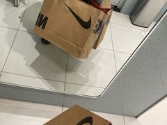 -NIKE北京赛特换季优惠店
