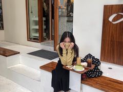 -Line 咖啡(石厦花园店)