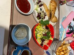 -水桶王国主题餐厅·聚会·生日派对·亲子活动·家庭套餐(亚龙湾希尔顿店)