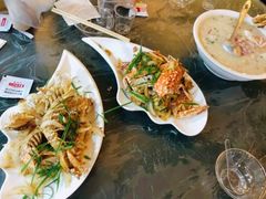 -覃记海鲜美食餐厅