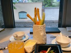 -穹六人间 people 6(岳阳路店)