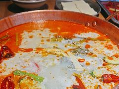 -洱火云南酸菜牛肉火锅(石景山当代商城店)