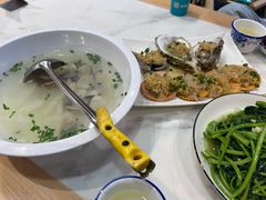 -四川小胡子海鲜(丁村万人海鲜广场店)