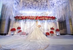 点击看大图 -艾米丽婚纱礼服