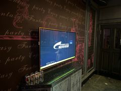 -范特西FANTASY量贩式KTV(民主广场店)