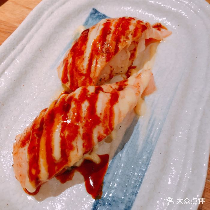 胧月日本料理火炙三文鱼寿司图片 - 第81张