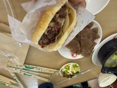 -闫家驴肉老店(华电一校店)