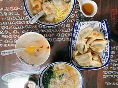 鲜肉馄饨-长人馄饨铺(解放街店)