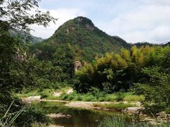 -楠溪江石桅岩