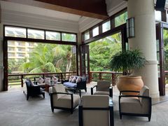 -亚龙湾喜来登·美景台大堂吧