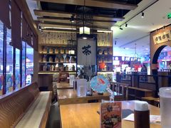 -呷哺呷哺(万达新世界店)