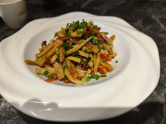 -泉味道贵州厨房(三里河店)