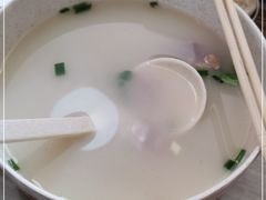 -胡记锅贴·沪上游子老鸭粉丝汤(太原路店)