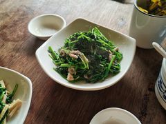 荠菜炒肉-同得兴 Since·1995 传统苏式面馆(嘉馀坊店)