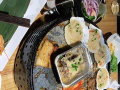 招牌湘村黑猪五花肉-么肆烤肉·中式自助·烤肉大排档(街道口季佳PAI店)