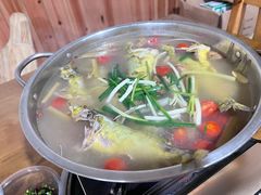 酸汤黄丁鱼-苗家恒灵酸汤鱼-跳水牛肉连锁店(凯里总店)