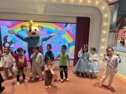 -奈尔宝家庭中心·亲子餐厅(北京东坝万达店)